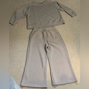 Soo cute sweat suit style outfit. Cropped pants 
See and Be Seen Brand